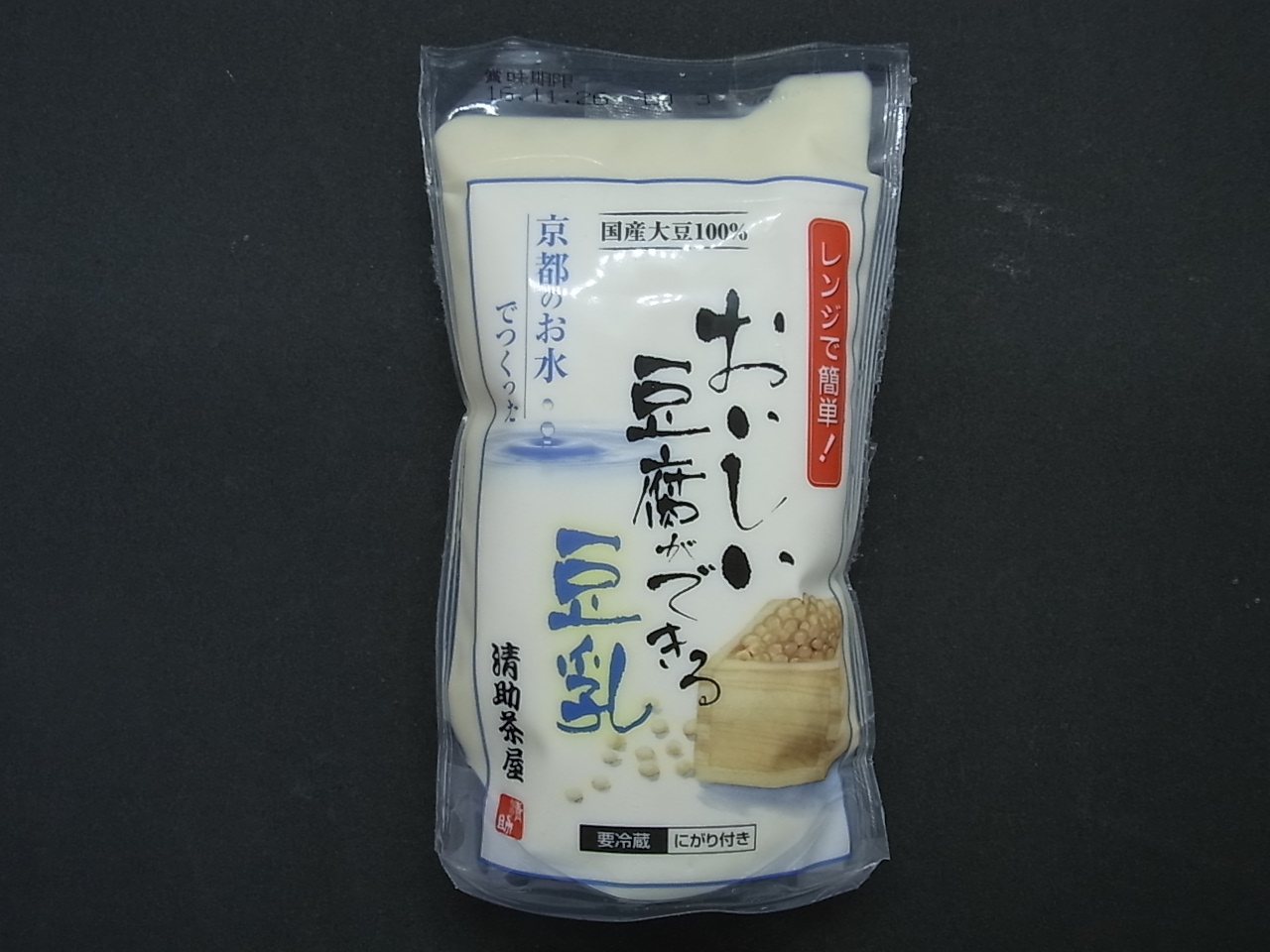 おいしい豆腐ができる豆乳　（にがり付き）